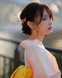 Kana Momonogi ความฝันและอนาคตของดาวเอวีผู้ไม่หยุดเติบโต สู่เส้นทางใหม่ในวงการบันเทิงญี่ปุ่น