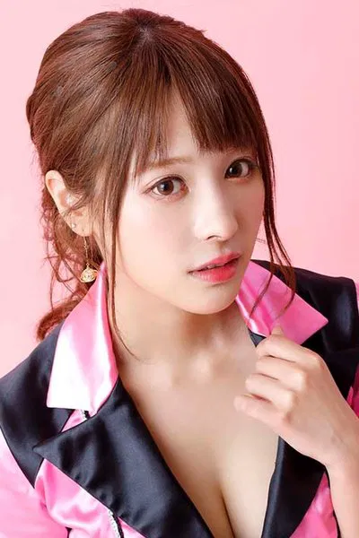 Kana Momonogi ผลงานเด็ดสร้างชื่อในวงการเอวีญี่ปุ่น ที่แฟนคลับทั่วโลกต้องรู้จัก!