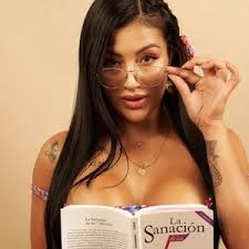 Mariana Martix ดาวเอวีสายโลกสวย ยิ้มละมุนสะกดใจ เปิดชีวิตจริงและผลงานที่สร้างชื่อในวงการ